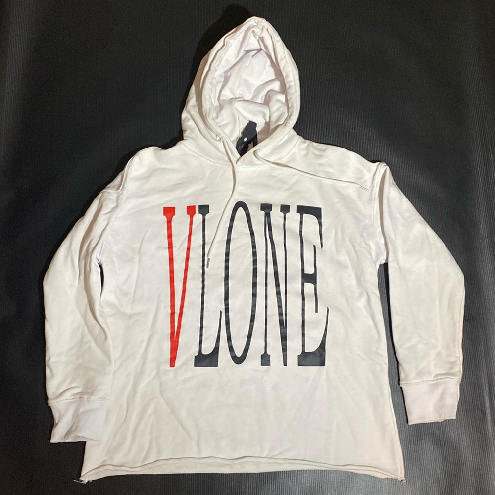 VLONE- “ LIVE VLONE DIE VLONE” Pull Over Hoodie Mens Size M Made in USA